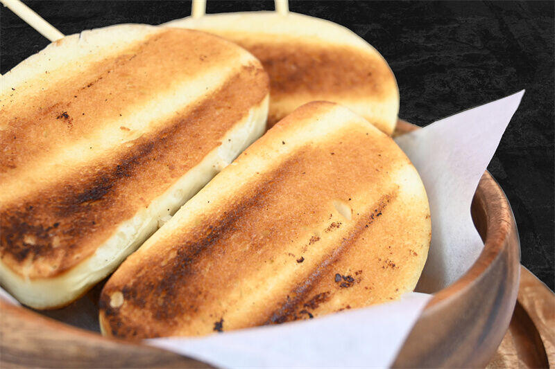 Spicy Grilled Bun Slice